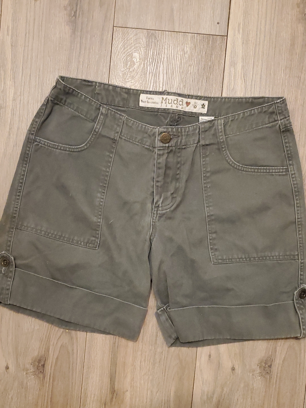 Mudd Women's Olive Green Utility Bermuda Shorts